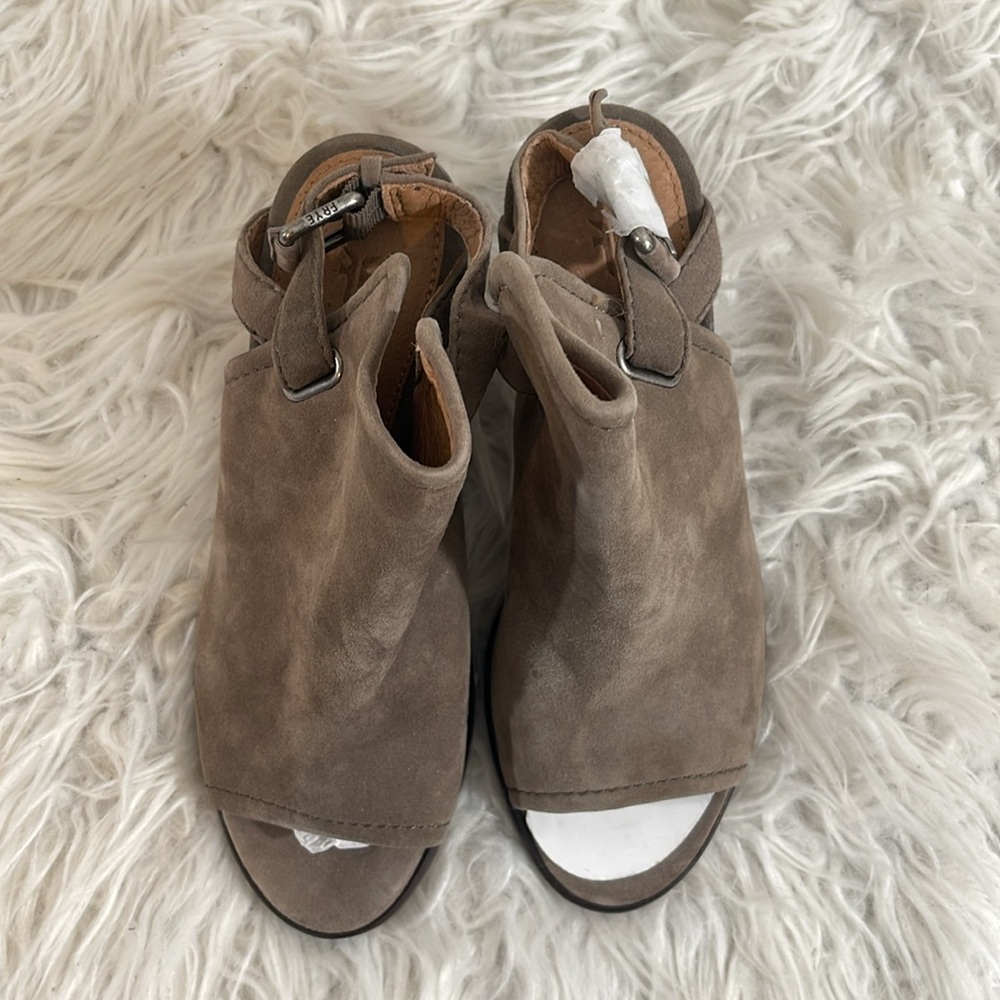 FRYE Dani Shield Sling Peep-Toe Ankle Boot Dark Taupe Booties Leather Size 6 NEW - Picture 3 of 16